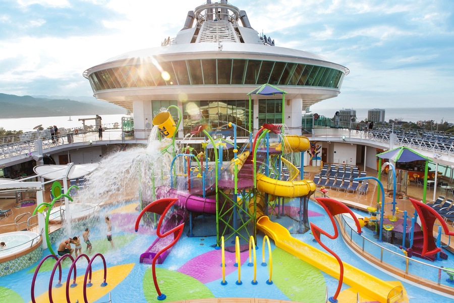 Royal Caribbean International, Liberty of the Seas, Splashawy Bay 2.jpg